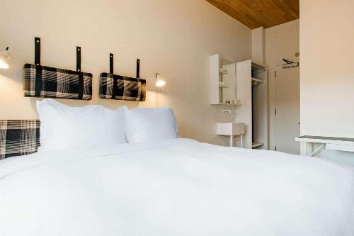 Gowanus Inn & Yard image 3